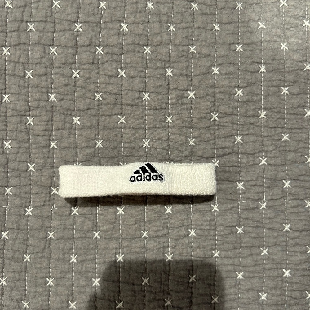 Adidas bicep bands for football